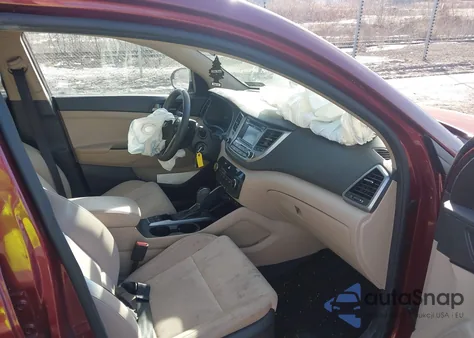 2017 Hyundai Tucson Se z USA, uszkodzony, nr VIN KM8J3CA46HU462853